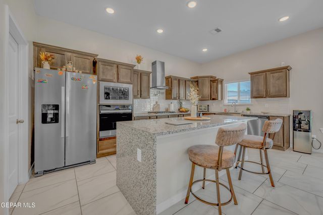 15200 Composition Avenue, El Paso, TX 79938
