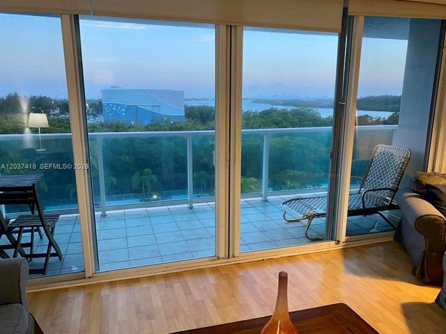 100 Bayview Dr 726, Sunny Isles Beach, FL 33160