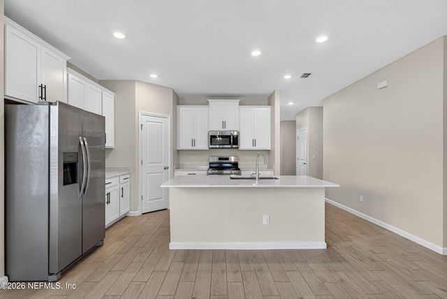 2618 SEASONS Road, Green Cove Springs, FL 32043