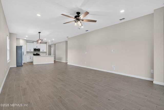 2618 SEASONS Road, Green Cove Springs, FL 32043