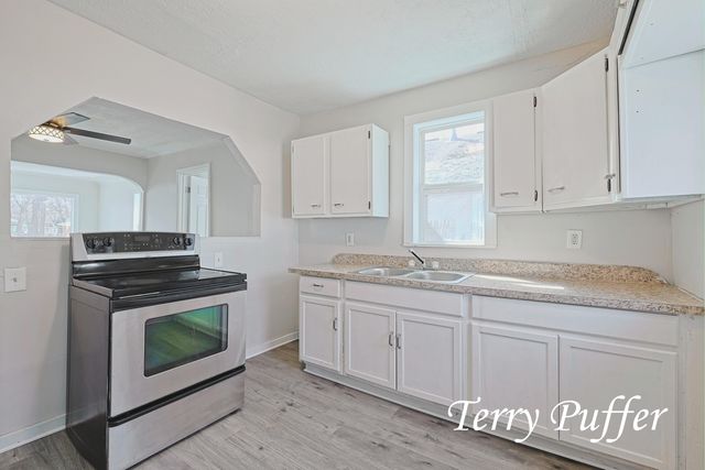 2913 Howden Street, Muskegon Heights City, MI 49444