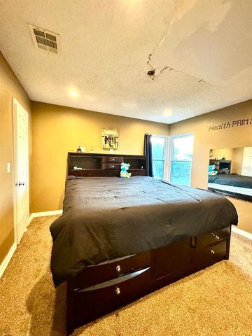 104 GREEN COVE COURT, Kissimmee, FL 34743