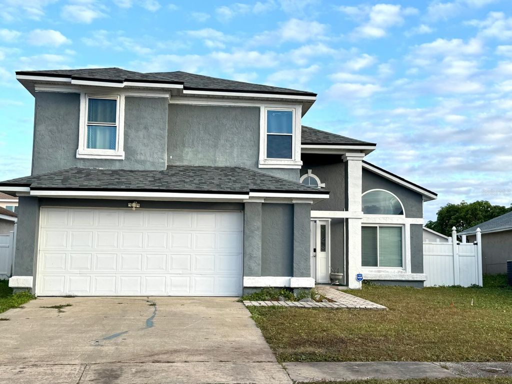 104 GREEN COVE COURT, Kissimmee, FL 34743