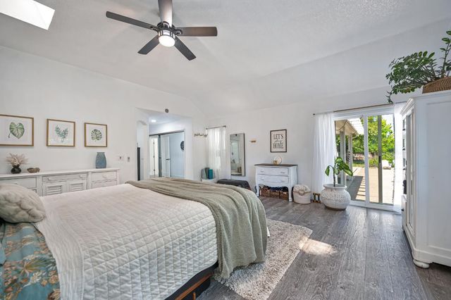 108 Crow Canyon Dr, Folsom, CA 95630