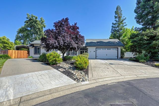 108 Crow Canyon Dr, Folsom, CA 95630