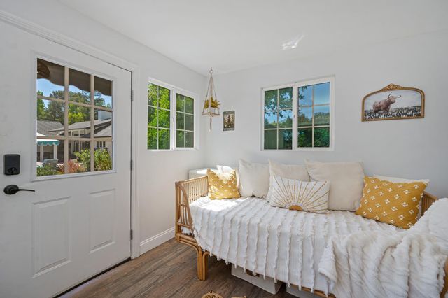 108 Crow Canyon Dr, Folsom, CA 95630