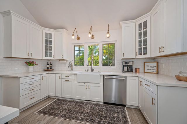 108 Crow Canyon Dr, Folsom, CA 95630