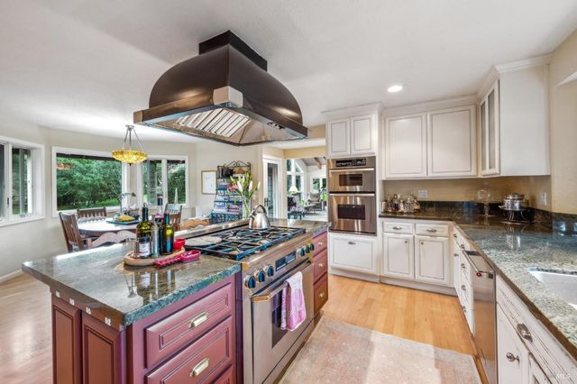 2220 Grove St, Sonoma, CA 95476