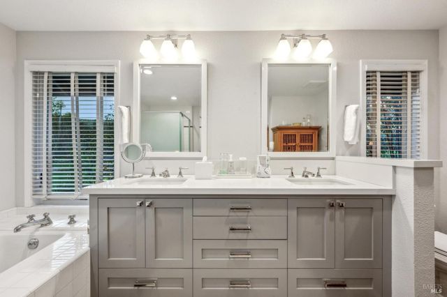 2220 Grove St, Sonoma, CA 95476