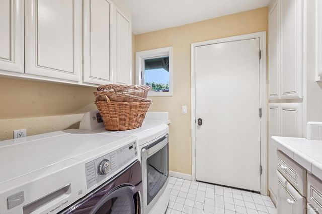 2220 Grove St, Sonoma, CA 95476