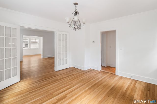 15 Brooklawn Avenue, Stamford, CT 06906