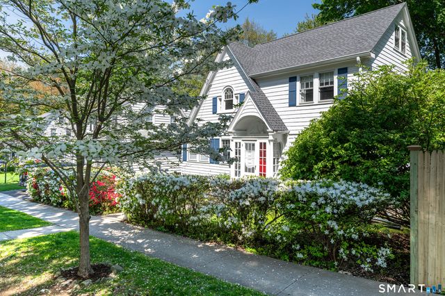 15 Brooklawn Avenue, Stamford, CT 06906