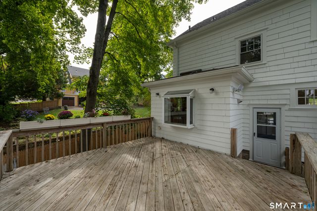 15 Brooklawn Avenue, Stamford, CT 06906