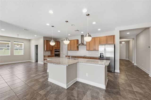 5415 AVEBURY LANE, St Cloud, FL 34771