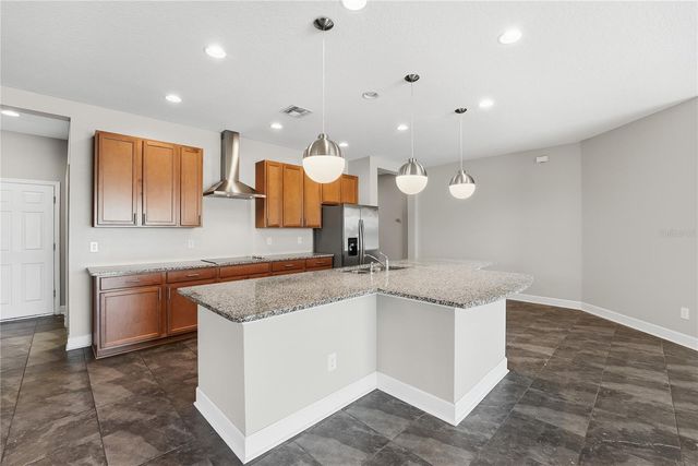 5415 AVEBURY LANE, St Cloud, FL 34771