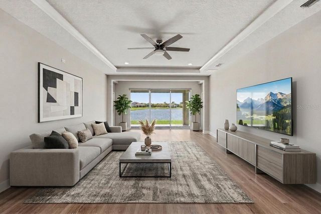 5415 AVEBURY LANE, St Cloud, FL 34771