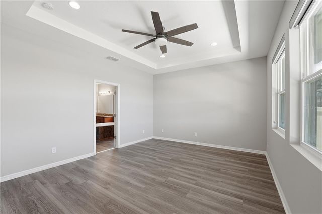 5415 AVEBURY LANE, St Cloud, FL 34771