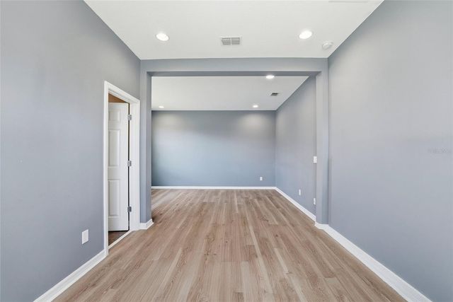 5415 AVEBURY LANE, St Cloud, FL 34771