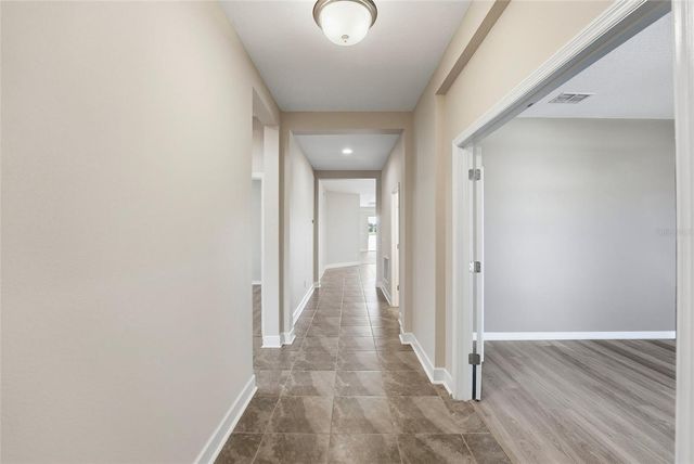 5415 AVEBURY LANE, St Cloud, FL 34771