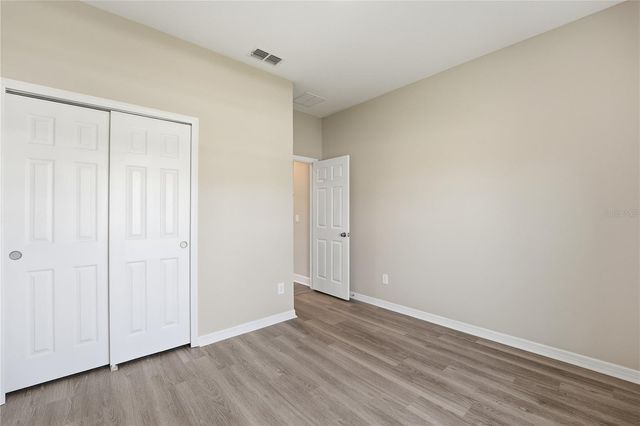 5415 AVEBURY LANE, St Cloud, FL 34771