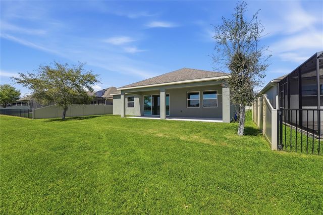 5415 AVEBURY LANE, St Cloud, FL 34771