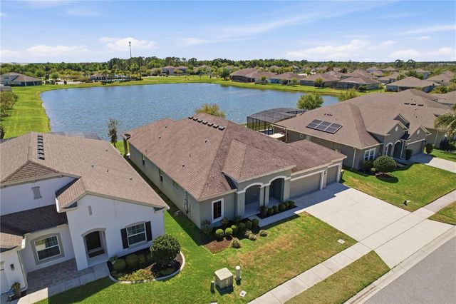 5415 AVEBURY LANE, St Cloud, FL 34771