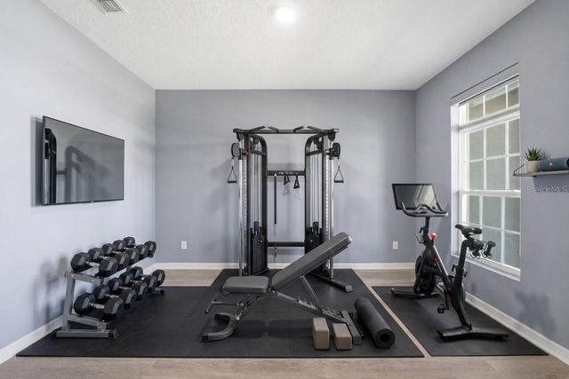 5415 AVEBURY LANE, St Cloud, FL 34771