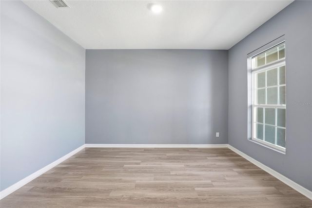 5415 AVEBURY LANE, St Cloud, FL 34771