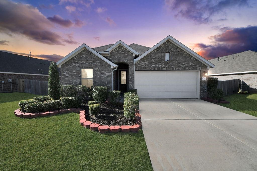 20206 Laila Manor Lane, Richmond, TX 77407