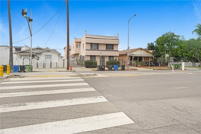 6613 S Figueroa, Los Angeles, CA 90003