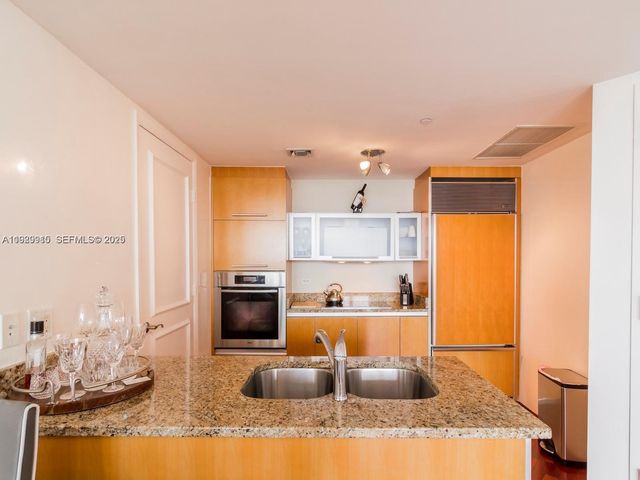 17201 Collins Ave 2209, Sunny Isles Beach, FL 33160