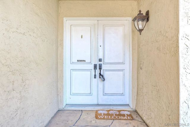 1413 Dawn Ct, San Marcos, CA 92069