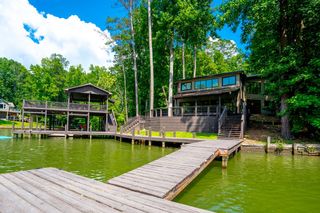 556 Cedar Drive, Hamilton, GA 31811