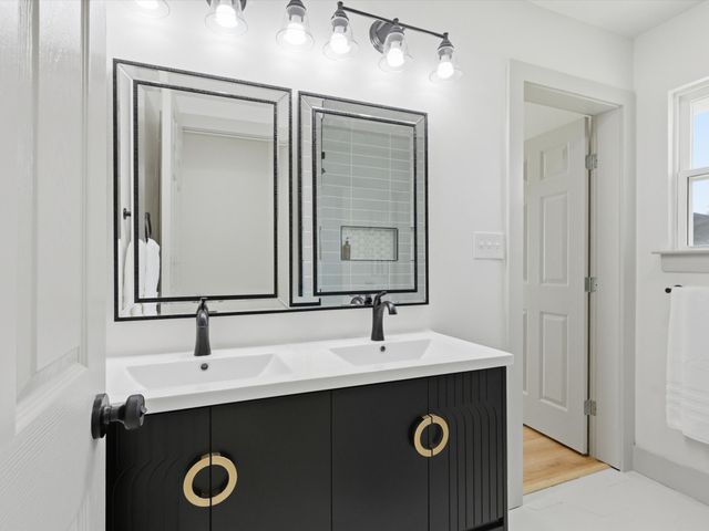 3168 Jane Lane, Haltom City, TX 76117