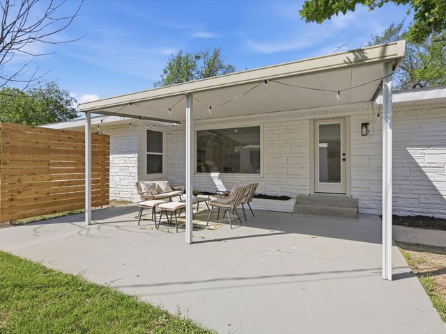 3168 Jane Lane, Haltom City, TX 76117