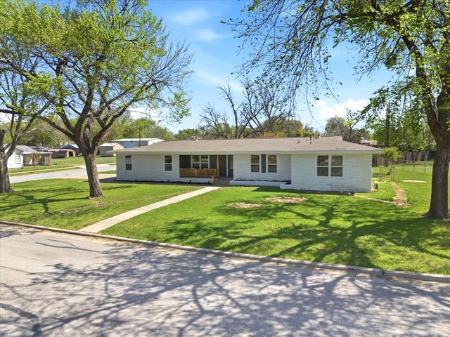 3168 Jane Lane, Haltom City, TX 76117