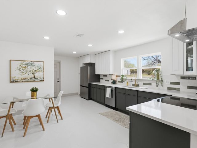 3168 Jane Lane, Haltom City, TX 76117