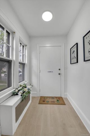 25 N 12th Street, New Hyde Park, NY 11040