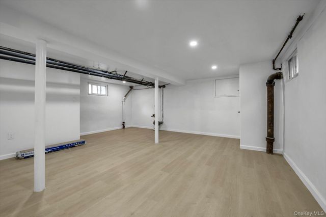 25 N 12th Street, New Hyde Park, NY 11040