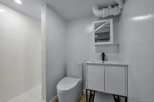 25 N 12th Street, New Hyde Park, NY 11040