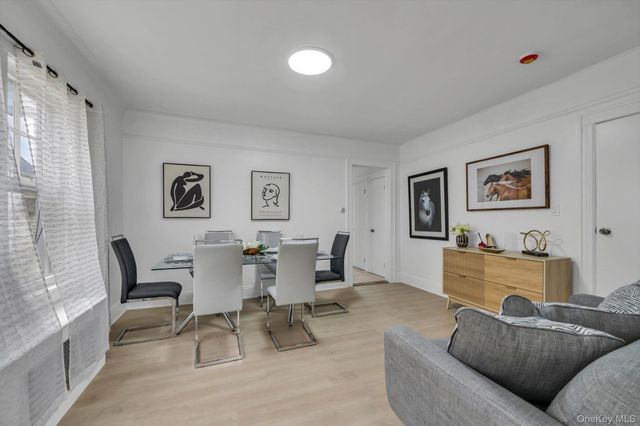 25 N 12th Street, New Hyde Park, NY 11040