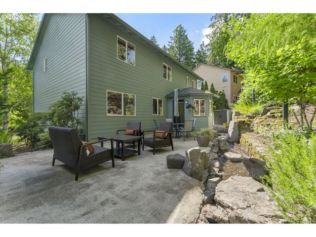8453 Sw 181ST Ave, Beaverton, OR 97007