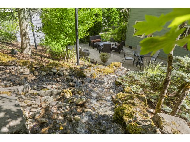 8453 Sw 181ST Ave, Beaverton, OR 97007