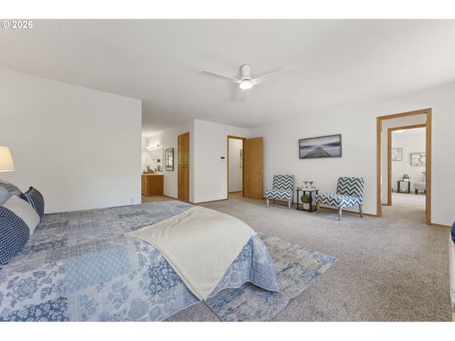 8453 Sw 181ST Ave, Beaverton, OR 97007