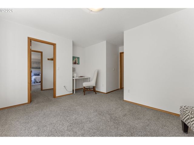 8453 Sw 181ST Ave, Beaverton, OR 97007