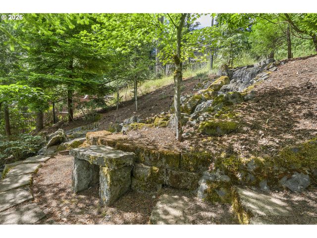 8453 Sw 181ST Ave, Beaverton, OR 97007