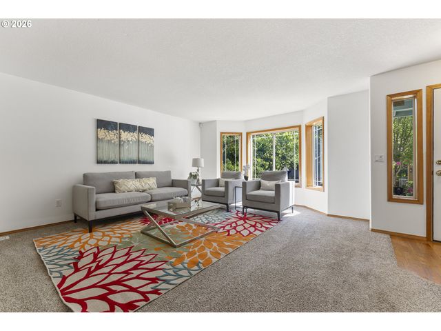 8453 Sw 181ST Ave, Beaverton, OR 97007