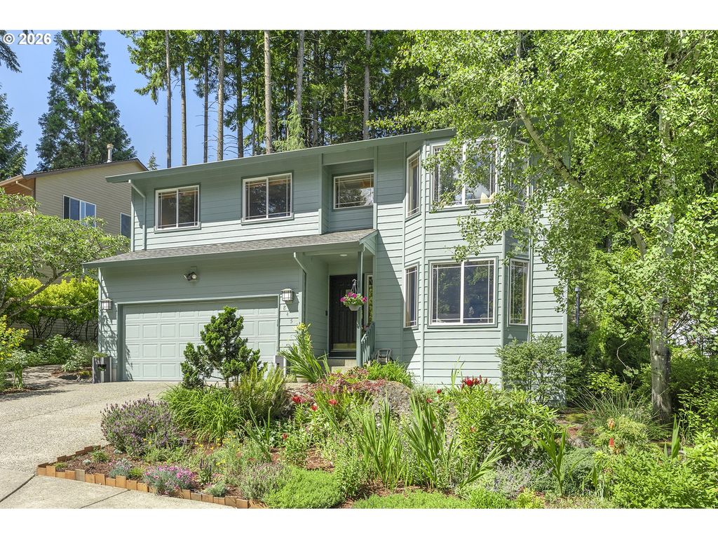 8453 Sw 181ST Ave, Beaverton, OR 97007