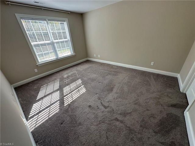 2068 Dresden Drive, Burlington, NC 27217