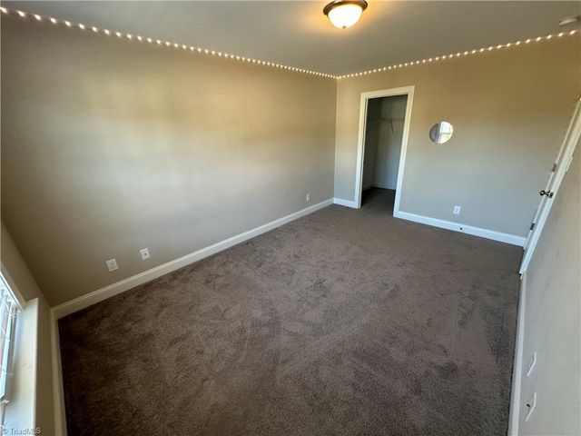 2068 Dresden Drive, Burlington, NC 27217